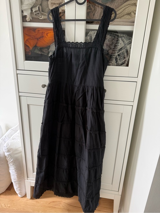 THE GREAT. Dresses & Skirts - The GREAT black and white (2)  Lace-Trim Sleeveless Midi Dress